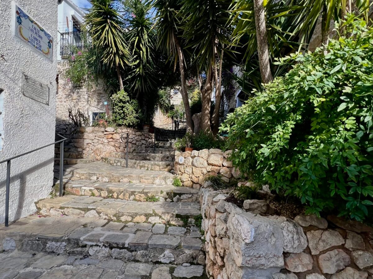Lliber, startpunt voor wandelingen in de Vall de Pop.