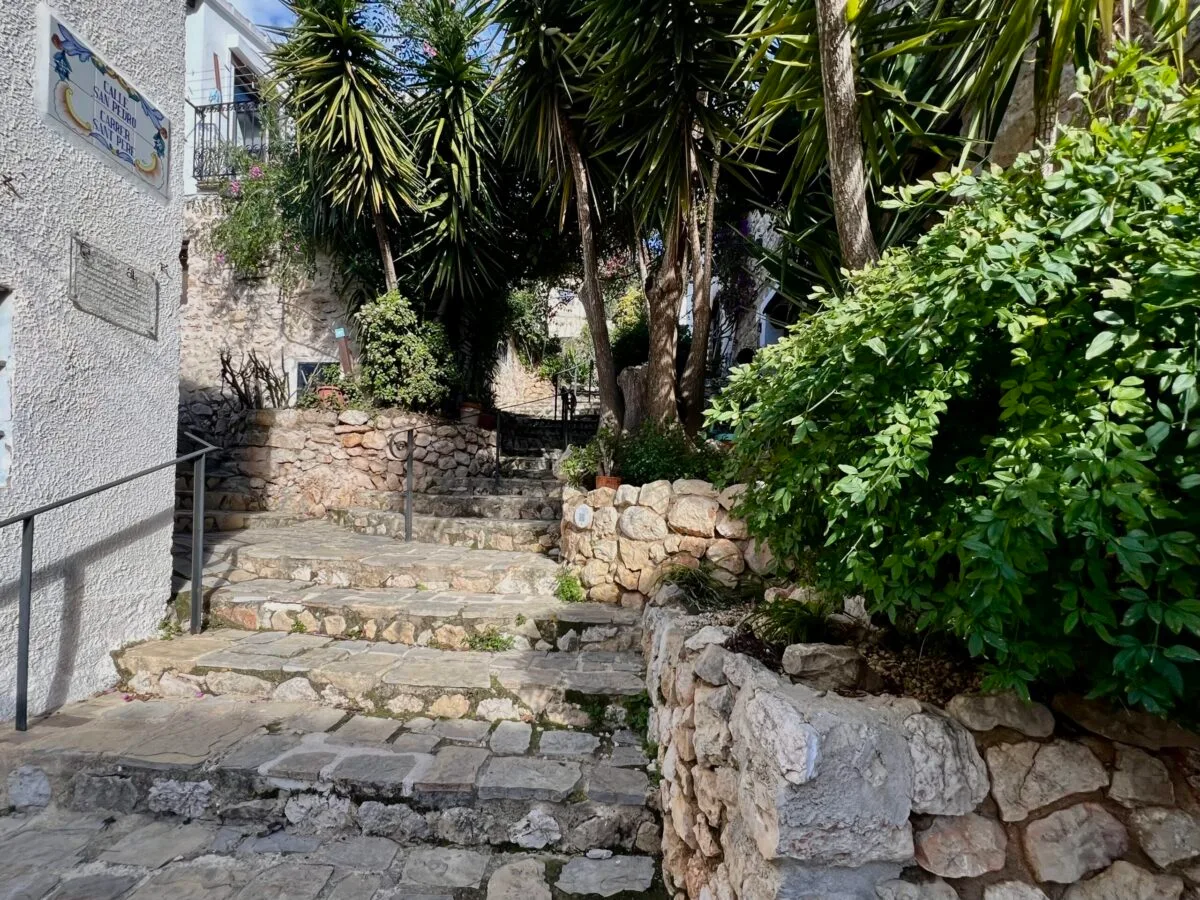 Lliber, startpunt voor wandelingen in de Vall de Pop.