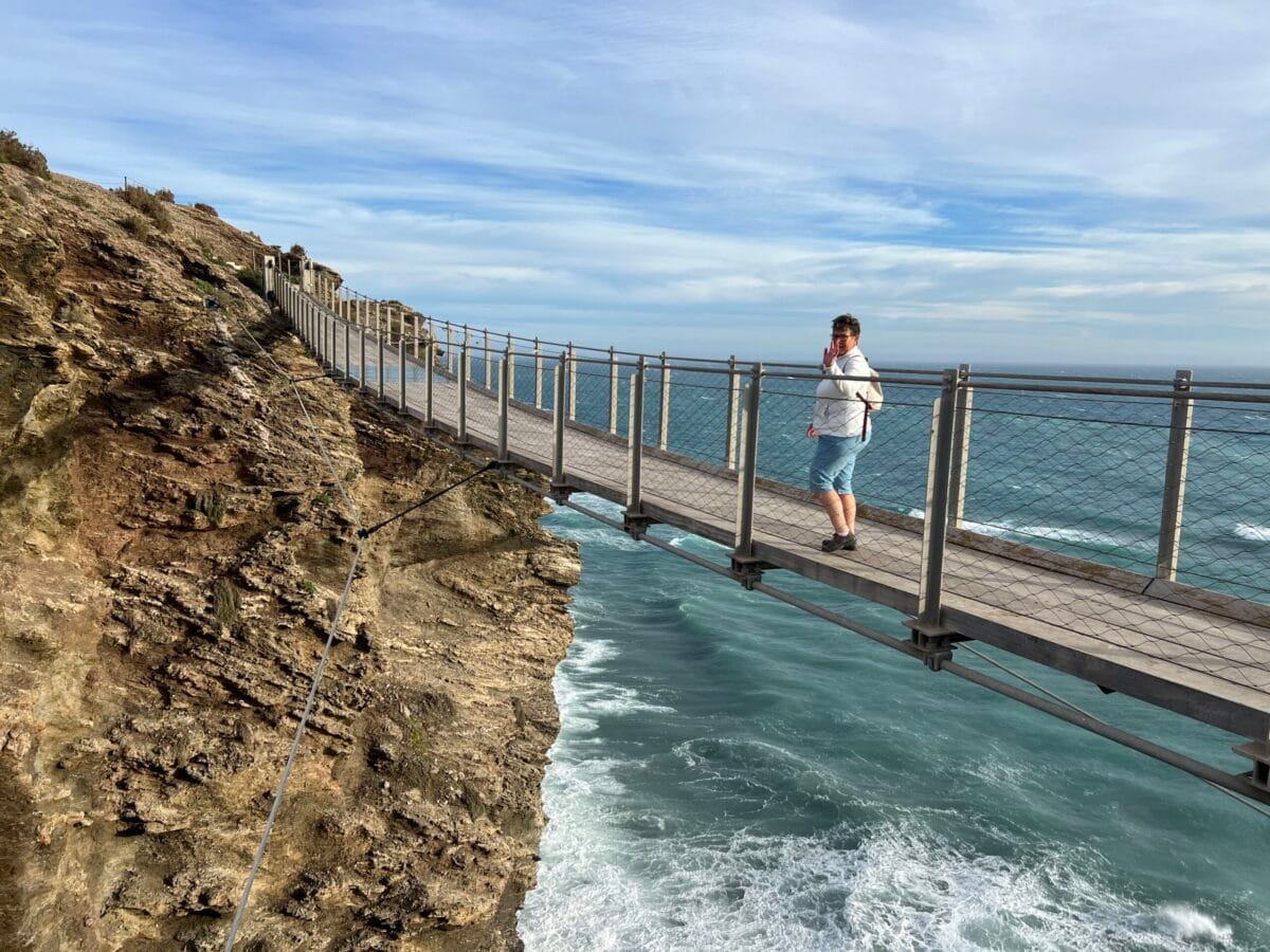 Pasarela Colgante de Jolúcar in Torrenueva.